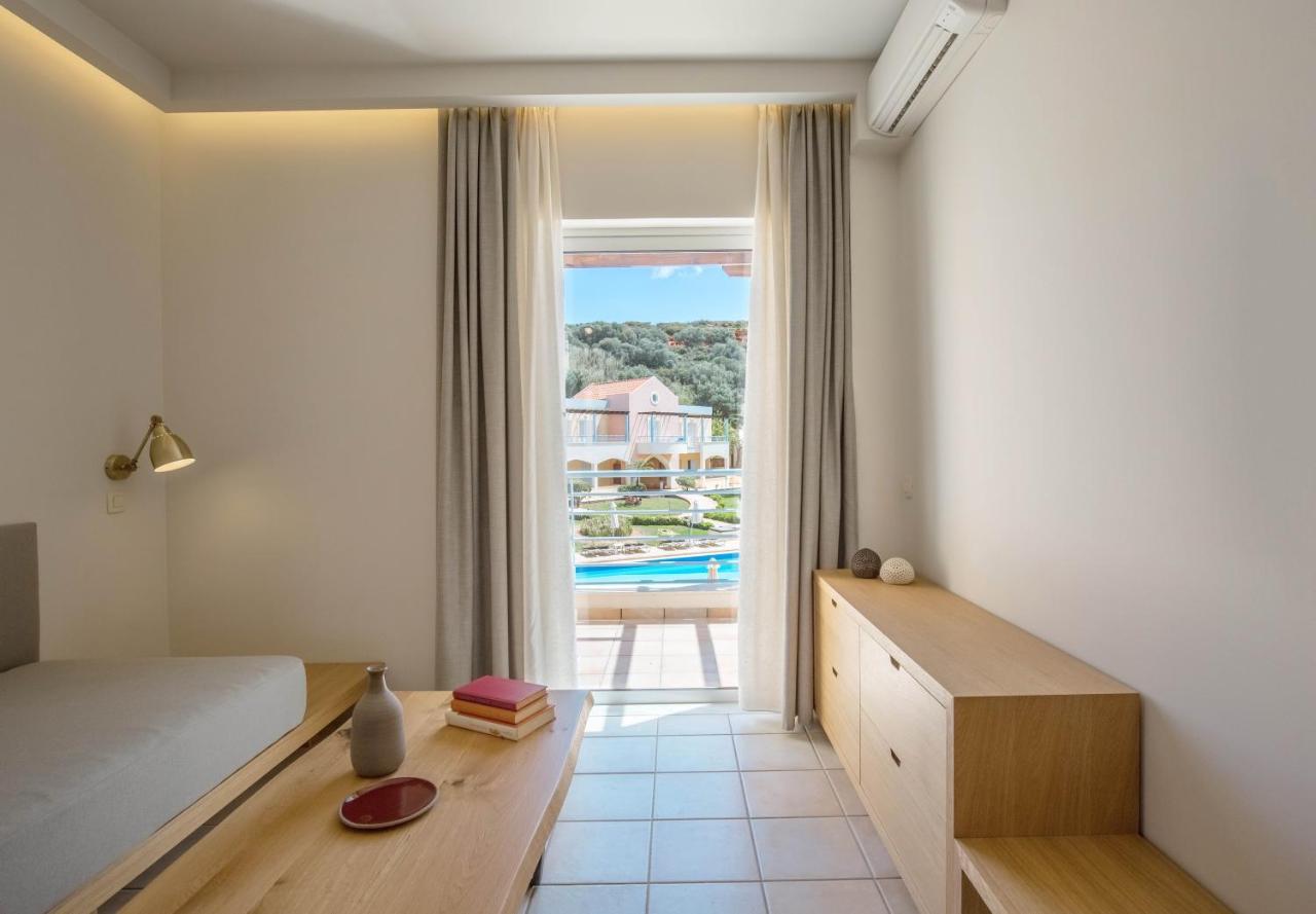 Triton Apartments Като-Даратсо Экстерьер фото